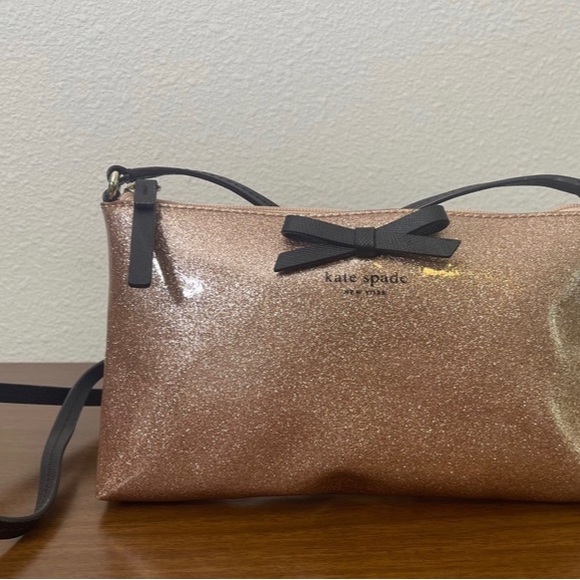 kate spade Handbags - EUC Kate Spade Mavis Street Amy Glitter Crossbody Bag